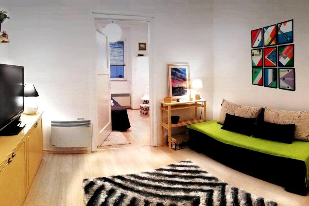 Atelier 12, Feeling Like An Artist! Promo Price Apartment Belgrade Exterior photo